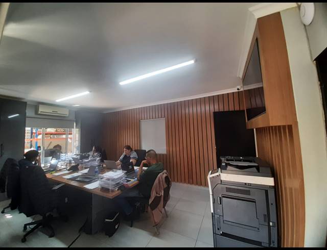 560M² WAREHOUSE TO LET IN WESTMEAD